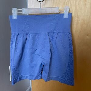 Women's Blue High-Waisted Scrunch Workout Shorts | Size Medium
